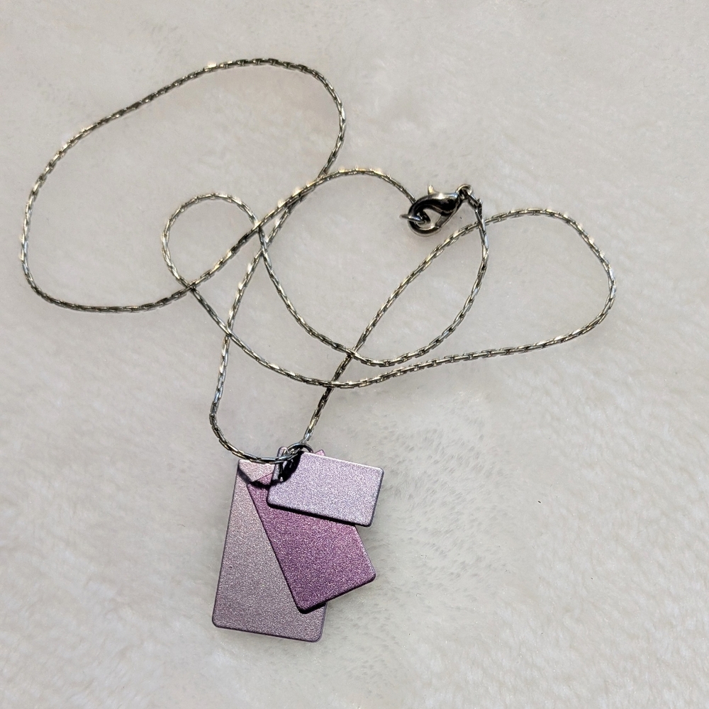 ❤️ Metallic Purple Pendant Necklace